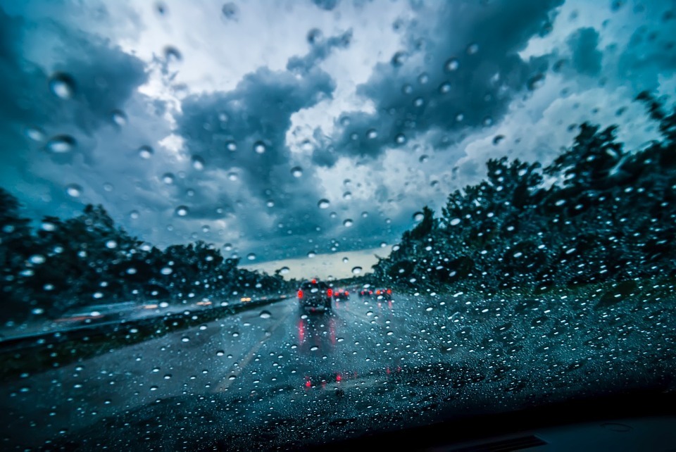 6 Consejos para conducir con lluvia