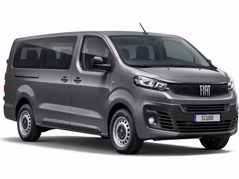 Fiat Scudo de 9 plazas de alquiler en Valencia